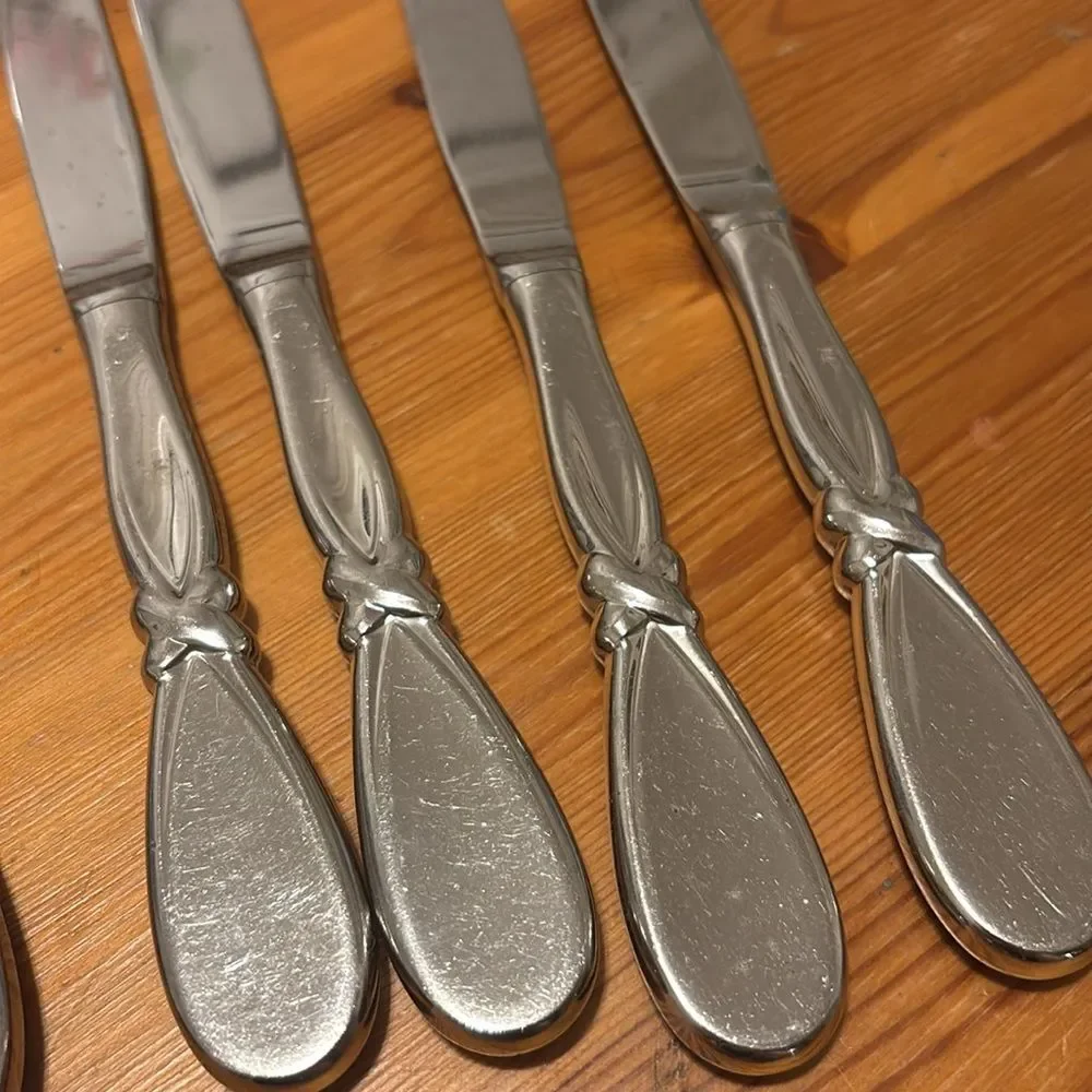 Set of Silver Knives: 9 knives
